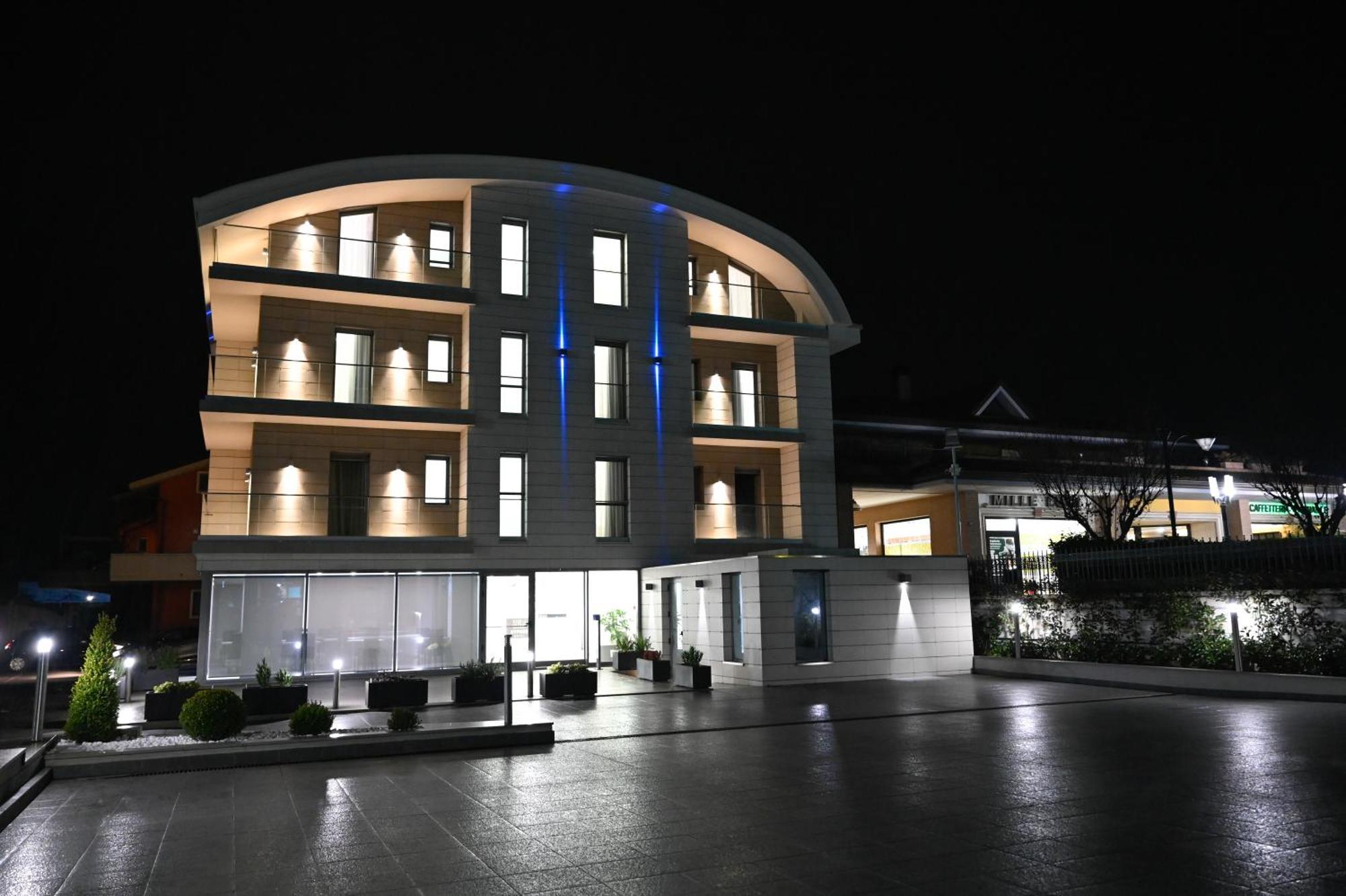 Hotel Hypnos San Giorgio del Sannio Exterior foto